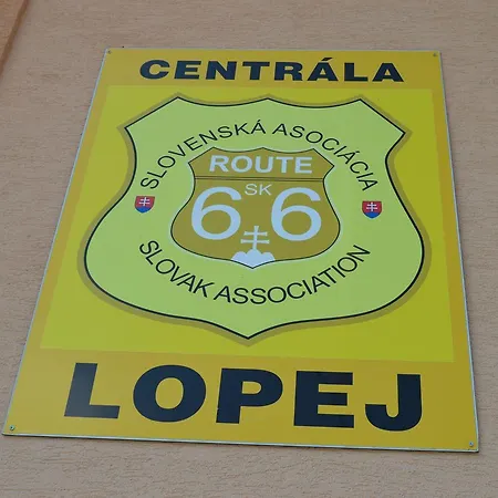 汽车旅馆 Route 66 *